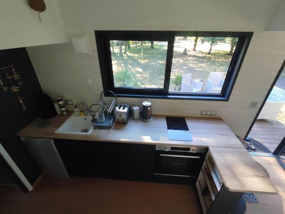 Tiny House Chez Caroline Villa Gaillan-en-Médoc Buitenkant foto